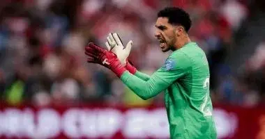 الأهلي يترقب مصير مصطفى شوبير.. وتألقه فى كأس العالم يشعل ملف رحيله