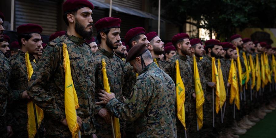 مقاتلو حزب الله يشتبكون مع الجيش الإسرائيلي في بلدة حدودية - الأول نيوز