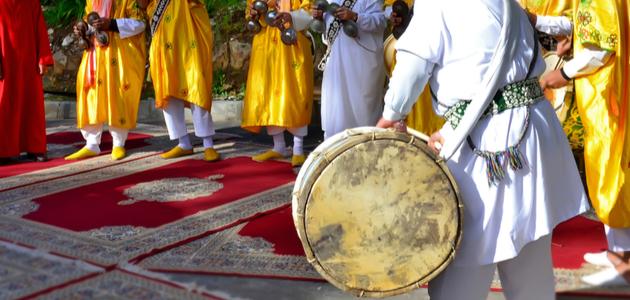 تعبير كتابي عن عادات وتقاليد الجزائر للسنة الرابعة ابتدائي