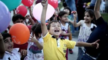 موضوع تعبير عن فرحة الأطفال في العيد