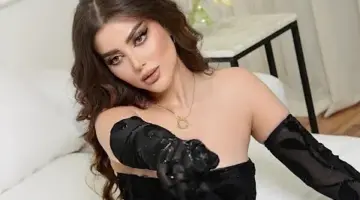 من هي سارة العمراني