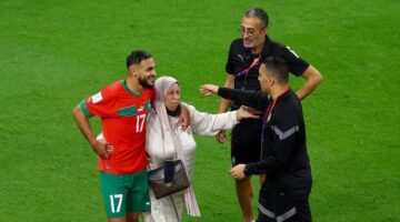 من هي والدة لاعب المغرب سفيان بوفال