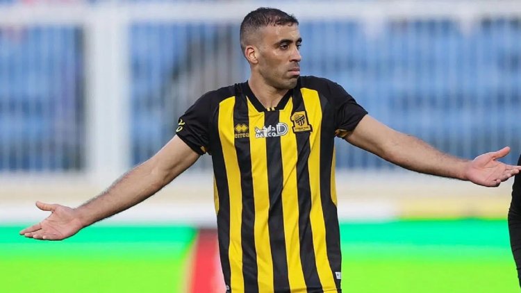 ما هي أبرز تفاصيل تعليق عقوبة اللاعب عبدالرزاق حمدالله