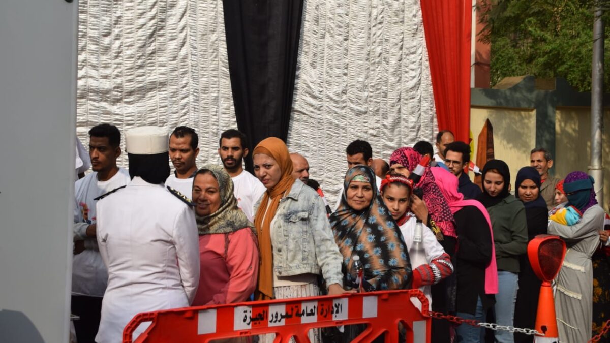 إقبال ملحوظ من السيدات على لجان العمرانية