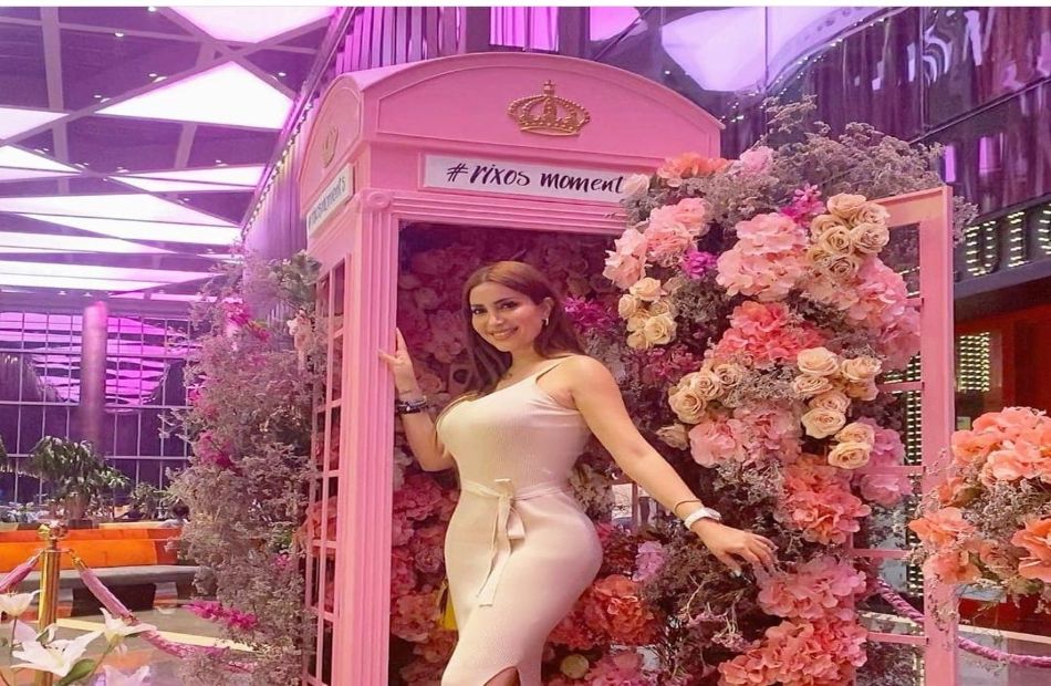 نسرين طافش تخطف الأنظار بإطلالة وردية