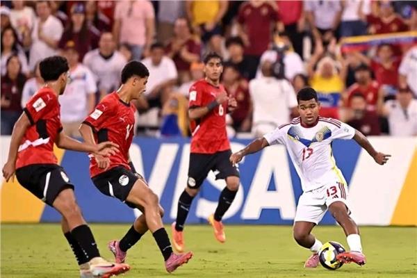 إنجلترا تهزم منتخب مصر 3-0 في الجولة الأخيرة