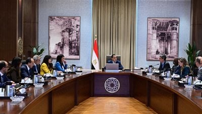 رئيس الوزراء يستقبل سكرتير عام المحكمة الدائمة للتحكيم