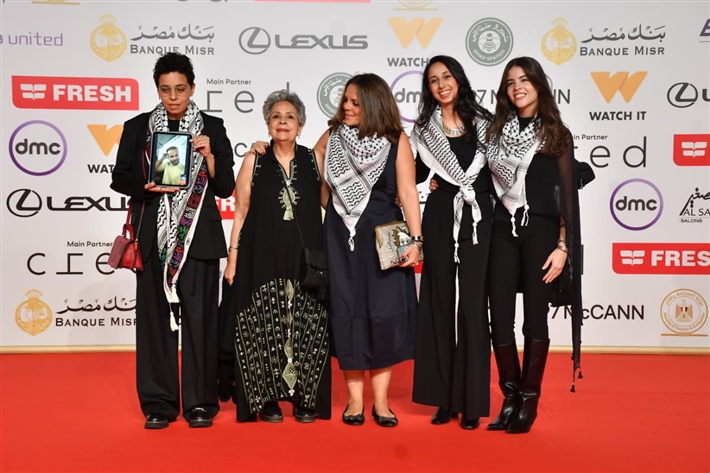 لفيلم الوثائقي "ضايل عنا عرض"