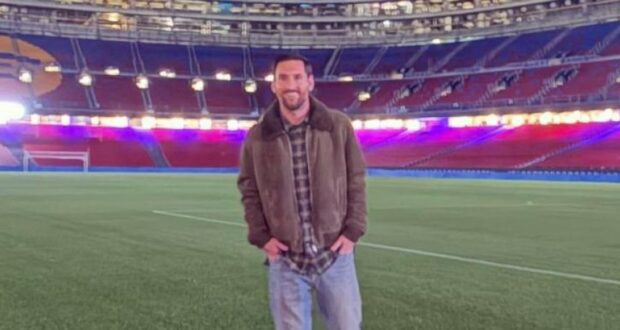 ظهور مفاجئ لميسي في كامب نو