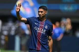 أشرف حكيمي يتصدر قائمة الهدافين المغاربة في دوري أبطال أوروبا