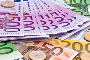 سعر اليورو بختام تعاملات اليوم الثلاثاء 17 فبراير 2026 أمام الجنيه بالبنوك