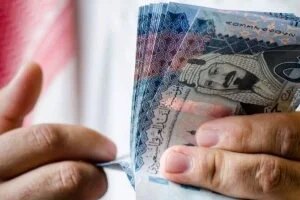 استقرار سعر الريال السعودي أمام الجنيه اليوم بسبب عطلة البنوك