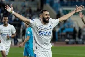 الهلال يواجه الاتحاد فى كلاسيكو الدوري السعودي والصدام الأول لـ بنزيما