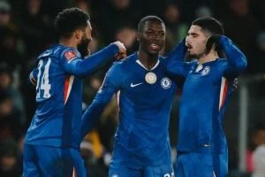 تشيلسي في مهمة سهلة أمام بيرنلي بالدوري الإنجليزي