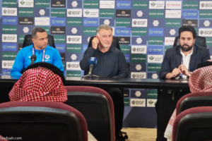 جالتيه: كانت صعبة.. وغياب كينج أسعدني
                                                2026.02.22 | 01:11 am
                                                أكد الفرنسي كريستوف جالتييه، مدرب فريق نيوم الأول لكرة القدم، أن فريقه خطف فوزًا مهمًا أمام الخليج، ضمن مباريات الجولة 23 من دوري روشن السعودي «جولة يوم التأسيس»، رغم صعوبة المواجهة وتراجع مستوى الأداء مقارنة بمباريات  ...