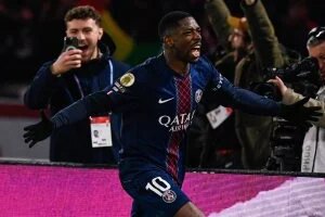 ديمبيلي خارج قائمة باريس سان جيرمان لمواجهة ميتز فى الدوري الفرنسي