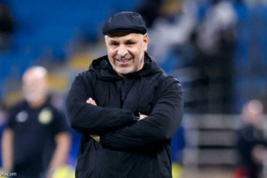 انطلاقات زكري.. 3 انتصارات ومثلها خسائر وتعادل
                                                2026.02.18 | 06:55 pm
                                                يستهل المدرب الجزائري نور الدين زكري رحلته السادسة في الدوري السعودي للمحترفين عبر بوابة نادي الشباب، حيث يواجه فريقه السابق ضمك ضمن منافسات الجولة الـ23  من دوري «روشن».
وتأتي هذه المهمة في وقت حرج للفريق العاصمي الذي  ...