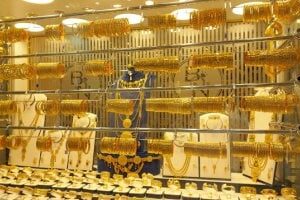 سعر الذهب اليوم بمستهل التعاملات المسائية وعيار 21 يسجل هذا المستوى