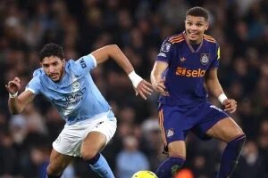 مان سيتي ضد نيوكاسل يونايتد.. تألق عمر مرموش حديث صحف إنجلترا