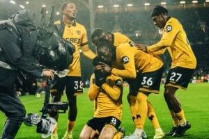 وولفرهامبتون ضد أستون فيلا.. الفيلانز يتلقى هزيمة أمام متذيل البريميرليج