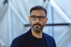 الاتفاق.. الآسيوية أولوية قبل حكام النصر
                                                2026.03.15 | 06:32 pm
                                                وضعت إدارة نادي الاتفاق الحصول على الرخصة الآسيوية وسداد رواتب اللاعبين أولوية قبل التقدم بطلب حكام أجانب لمباريات الفريق الأول لكرة القدم أمام النصر والقادسية والأخدود في الجولات المقبلة بدوري روشن السعودي، حسبما  ...