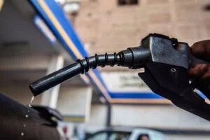 سعر السولار في محطات تموين البنزين في مصر
