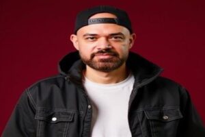 الشاعر خالد تاج الدين يعلن موعد ومكان عزاء والده