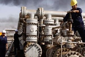 العراق يرفع أسعار خام البصرة المتوسط لآسيا في أبريل