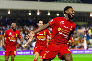 الريمونتادا الأولى تاريخيّا.. القادسية يضرب الأهلي بثلاثية
                                                2026.03.14 | 12:31 am
                                                حوَّل فريق القادسية الأول لكرة القدم تأخره بهدفين إلى انتصار للمرة الأولى ضمن بطولة دوري المحترفين، التي انطلقت صيف 2008، مكبدًا الأهلي هزيمة بنتيجة 2ـ3، مساء الجمعة، على ملعب الأمير محمد بن فهد في الدمام ضمن الجولة الـ 26  ...