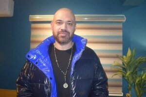 الموت يفجع الشاعر الغنائي خالد تاج الدين