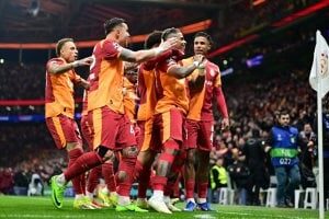 أفضلية تركية.. جالاتا سراي ينهي الشوط الأول متقدمًا على ليفربول بهدف "فيديو"