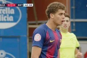 حمزة عبد الكريم يشارك فى خسارة شباب برشلونة ضد بيتيس بنهائي كأس إسبانيا