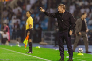 «الريمونتادا».. ترجح كفة رودجرز
                                                2026.03.15 | 03:47 pm
                                                تصدر الإيرلندي الشمالي بريندان رودجرز، مدرب فريق القادسية الأول لكرة القدم، المشهد الفني في الجولة الـ 26 من دوري روشن السعودي، بعد قلب الطاولة على الأهلي.
 وعلى الرغم من تأخر القادسية بهدفين نظيفين في الشوط الأول، نجح  ...