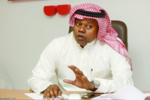 العويران: الدوري أهلاوي.. وأمنيتي نصراوية
                                                2026.03.09 | 05:08 pm
                                                رشح النجم السعودي سعيد العويران، مهاجم فريق الشباب الأول لكرة القدم السابق، الأهلي إلى تحقيق لقب دوري «روشن»، لكنه كشف عن أمنيته بأن يحصل عليه النصر في النهاية.
وعد العويران في حوار  «الرياضية» مع  الفرنسي كريم بنزيما،  ...