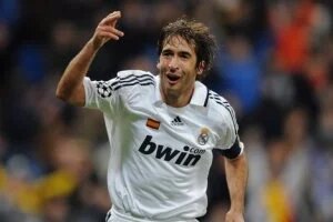 صائمون عن المجد.. راؤول ونحس الألقاب مع منتخب إسبانيا