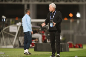 الأخدود يتوقف.. والعودة ثالث أيام العيد
                                                2026.03.15 | 04:51 pm
                                                يتوقف فريق الأخدود الأول لكرة القدم عن أداء التدريبات،  7 أيام، ابتداءً من الأحد، بسبب فترة التوقف الدولية ، على أن يعود الجميع للركض من جديد ثالث أيام عيد الفطر المبارك، وفق مصدر خاص بـ«الرياضية».
 وبيّن المصدر ذاته، أن  ...