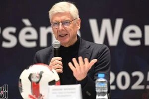 صائمون عن المجد.. لعنة الألقاب الأوروبية تطارد فينجر