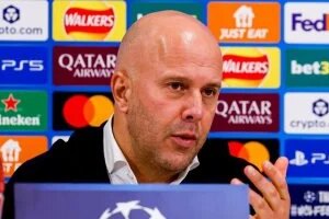 ليفربول ضد توتنهام.. سلوت: أليسون وكييزا يعودان للتدريبات.. وسقف طموحاتنا مرتفع