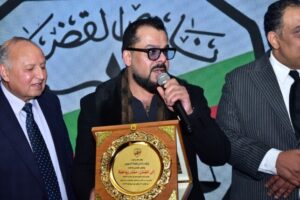 عن دوره فى «الاختيار».. تكريم منذر رياحنة من نادي قضاة السويس وجنوب سيناء «صور»