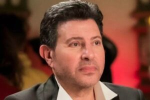 نادية مصطفى تكشف عن الحالة الصحية للفنان هاني شاكر