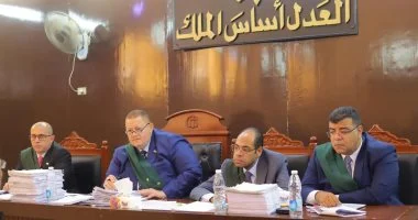 أب وزوجته يحصلان على 15 عاماً سجناً بتهمة قتل ابنتهما في قنا