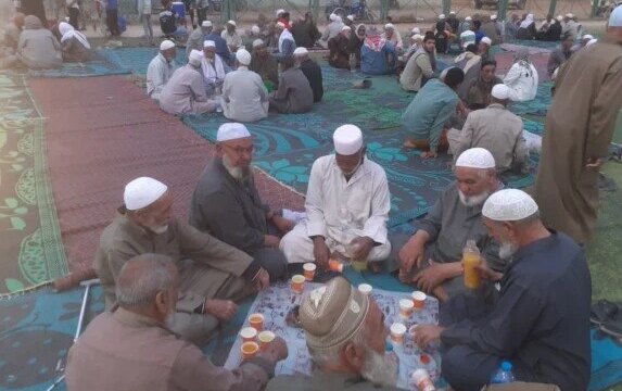 أجواء احتفالية في واحات مصر خلال عيد الأضحى.. طقوس تقليدية تعكس البهجة والروحانيات