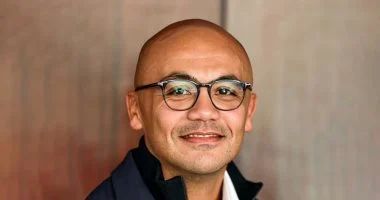 أحمد حسام عوض يشارك في منتدى الاستثمار الرياضي بالشرق الأوسط بملعب توتنهام