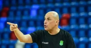 أحمد عمر يتألق بأداء مميز مع سلة الاتحاد خلال ولايته الأولى قبل العودة