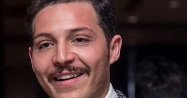أزمة محمود حجازي تتفاقم مع اتهامه بالتعدي على فتاة أجنبية في 6 محطات