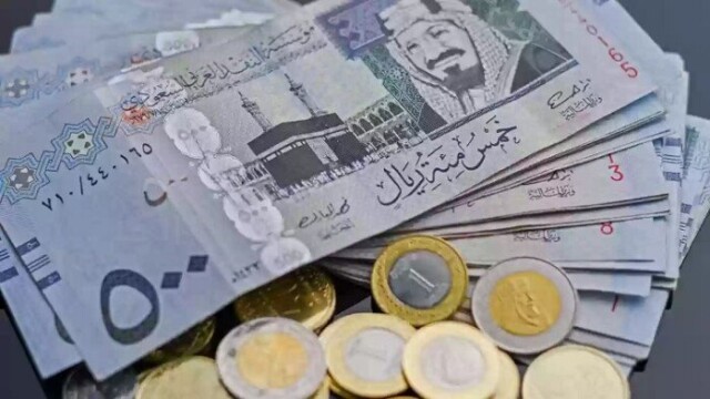 أسعار الريال السعودي تسجل ارتفاعًا ملحوظًا مقابل الجنيه المصري اليوم الخميس في البنوك