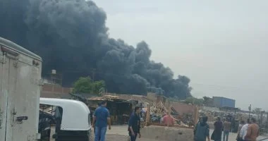 إصابة 27 عاملاً بالاختناق جراء حريق يندلع في محطة تعبئة زراعية بالجيزة