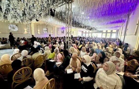 إقبال كبير من طلاب الإعدادية بكفر الشيخ على المراجعات المجانية بحضور معلمين متميزين