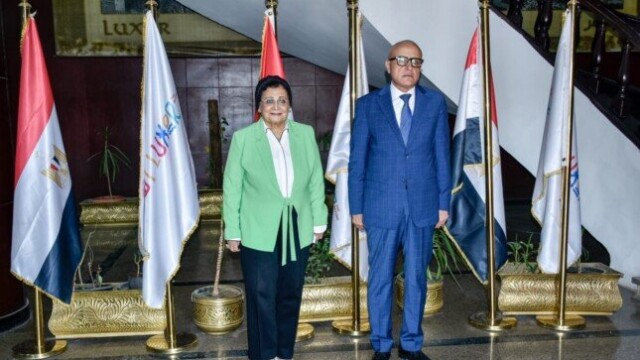 اجتماع رفيع المستوى بالأقصر يجمع محافظها مع نائبة وزير الصحة لمناقشة قضايا السكان