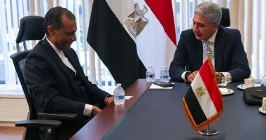 “` اجتماع مثير بين وزير السياحة والقيادات الدينية في شرطة نيويورك لتعزيز السياحة الروحانية “`